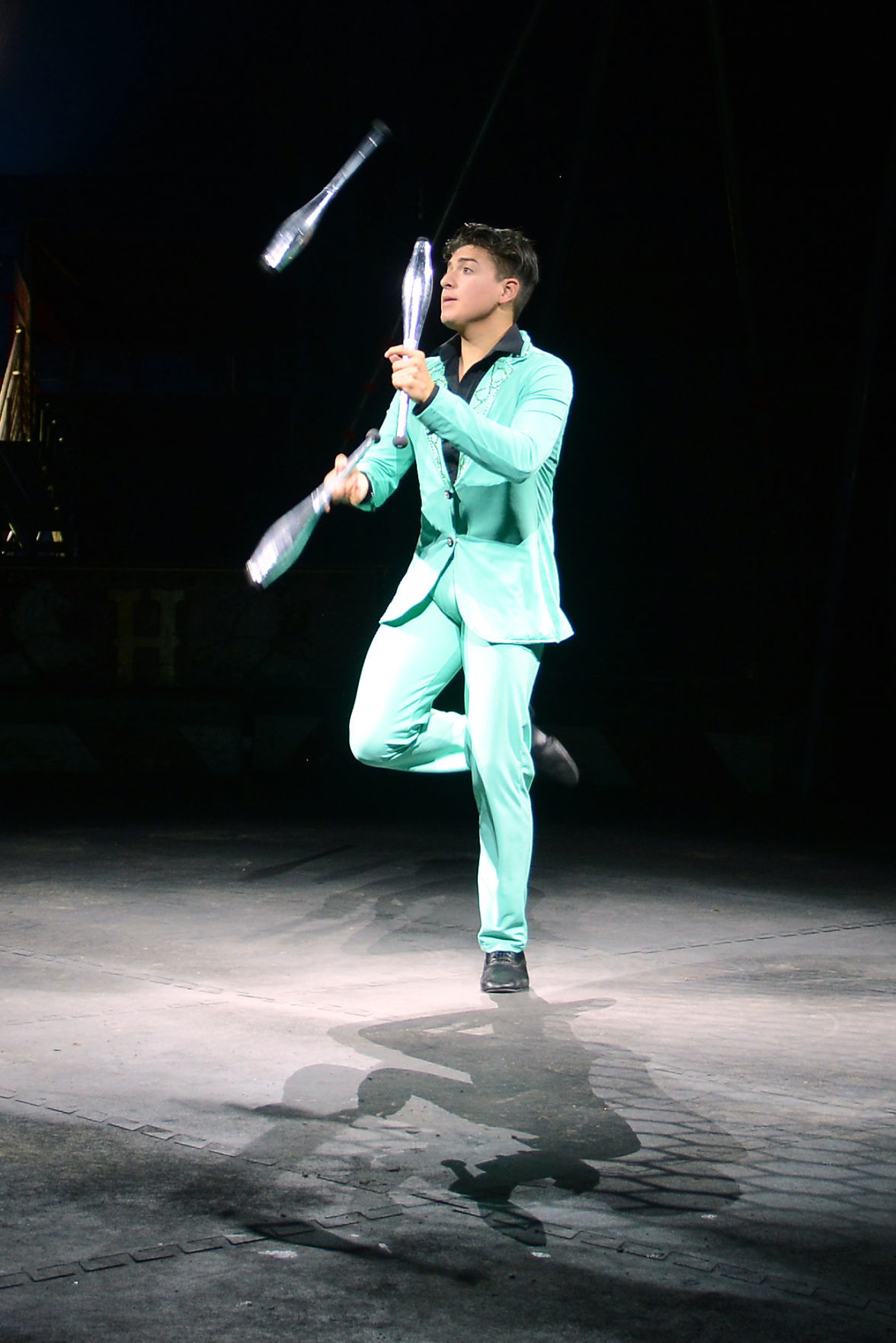 072419-bara-news-circus-world-05
